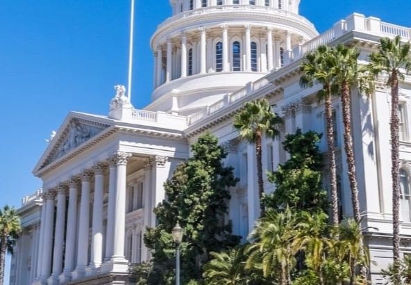 Cropped photo of the California State Capitol building in Sacramento