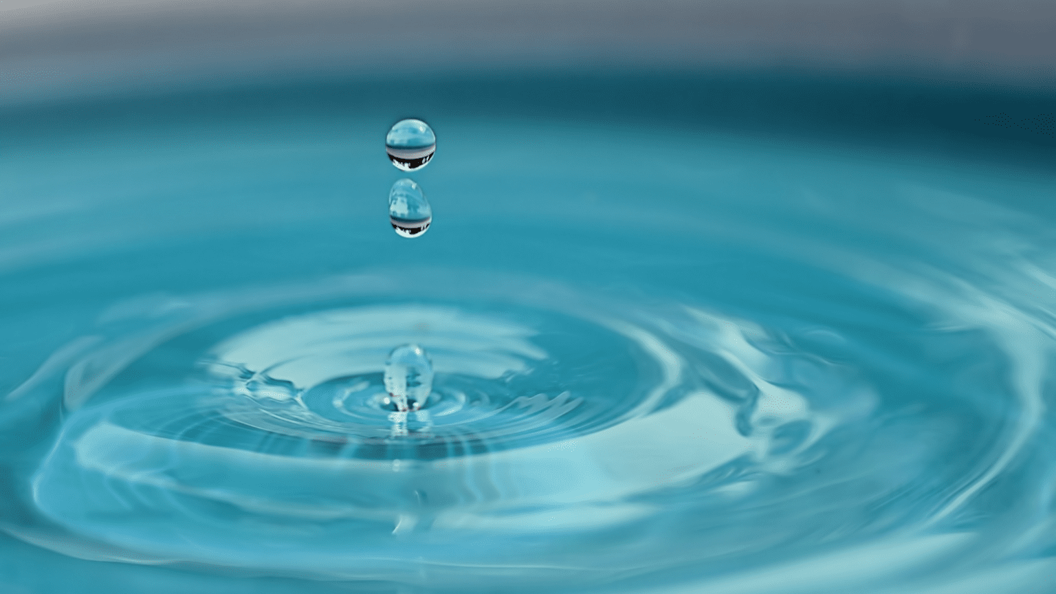 Dropplet of water